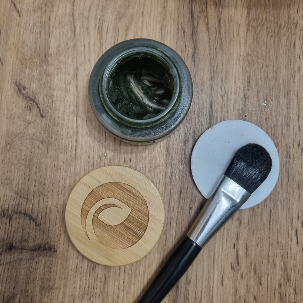 Bio méregtelenítő maszk matchával és spirulinával 40 ml
